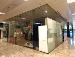 Concorde Shopping Centre (D3), Retail #618688551